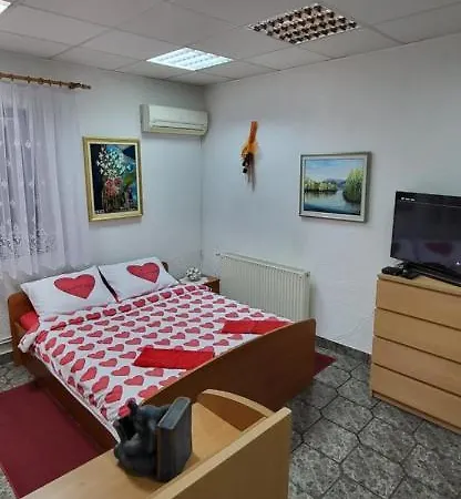 Soba Kolovrat Homestay Straza